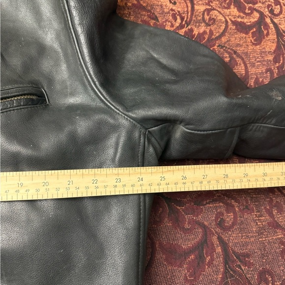 90s London Fog Boxy Leather Jacket - Picture 5 of 8